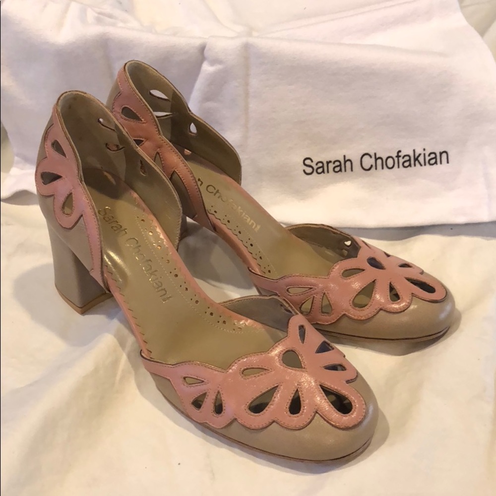 NWB Sarah Chofakian beige and pink pumps EU 37